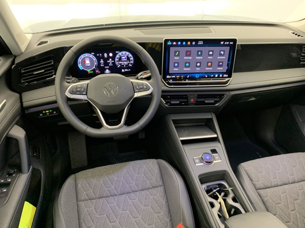 VOLKSWAGEN Tiguan 1.5 ETSI 150CH DSG7 Life - ref: 1-390186 - Photo 15