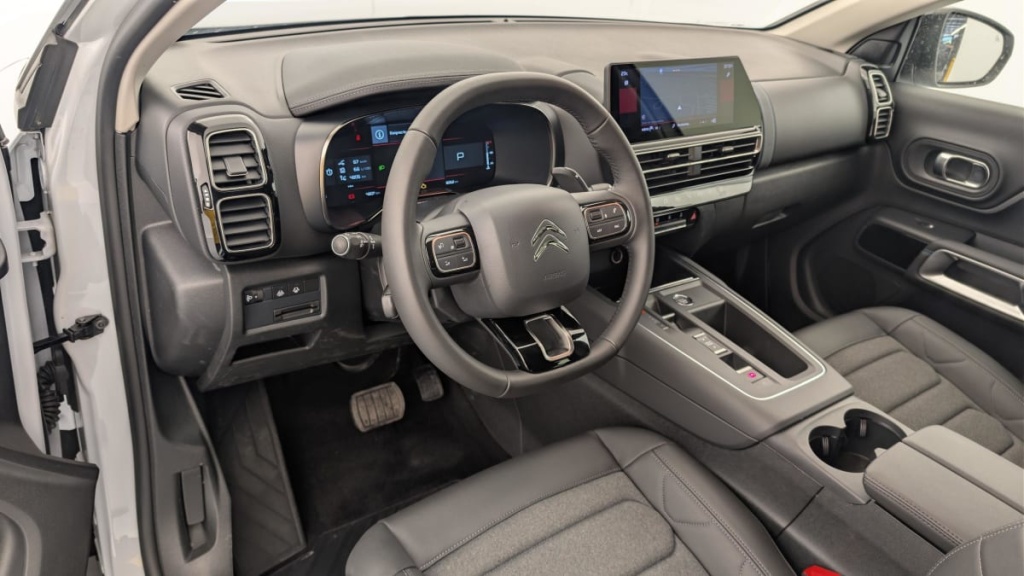 CITROEN C5 Aircross Hybride 136 e-DCS6 Max - ref: 1-390270 - Photo 15