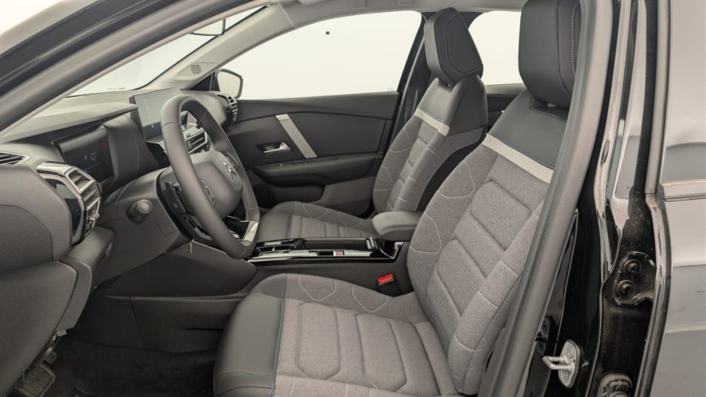 CITROEN C4 X PureTech 130 S S EAT8 Feel Pack - ref: 1-390425 - Photo 16