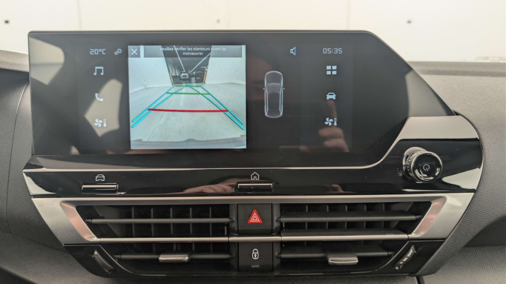 CITROEN C4 X PureTech 130 S S EAT8 Feel Pack - ref: 1-390425 - Photo 19
