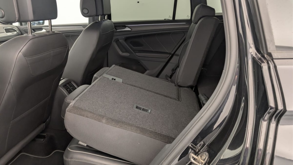 VOLKSWAGEN Tiguan 1.4 eHybrid 245ch DSG6 R-Line Exclusive - ref: 1-391416 - Photo 12