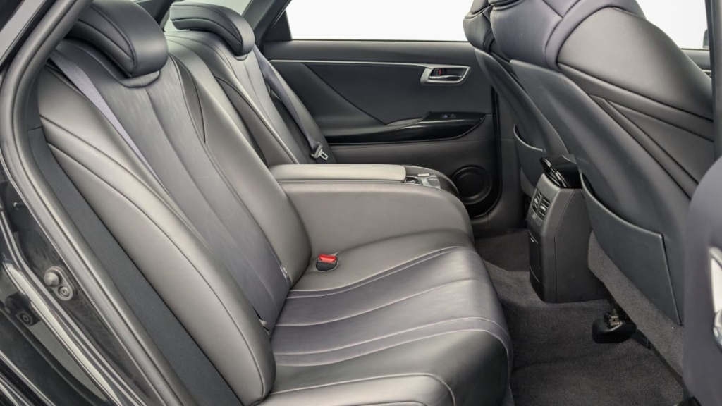 TOYOTA Mirai Hydrogene 154 ch Dynamic - ref: 1-391604 - Photo 18
