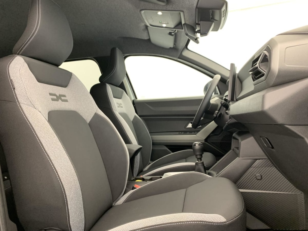 DACIA Bigster Mild Hybrid 140 Journey - ref: 1-392035 - Photo 9