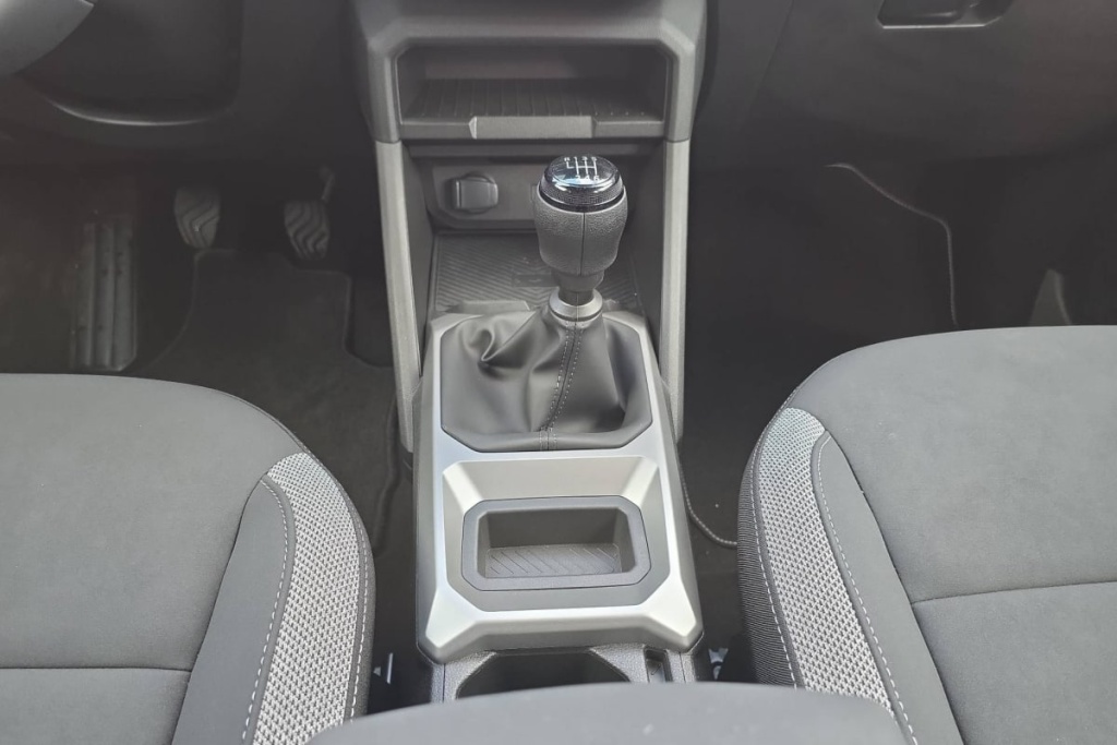 DACIA Bigster Mild Hybrid 140 Journey - ref: 1-392051 - Photo 17