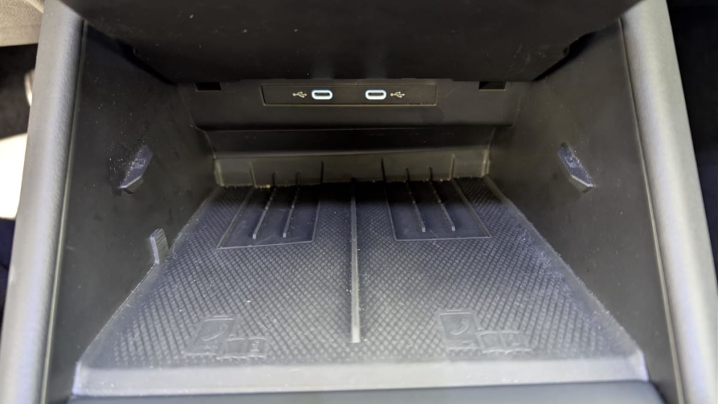 VOLKSWAGEN Tiguan 1.5 eTSI 131ch DSG7 VW Edition - ref: 1-394013 - Photo 20