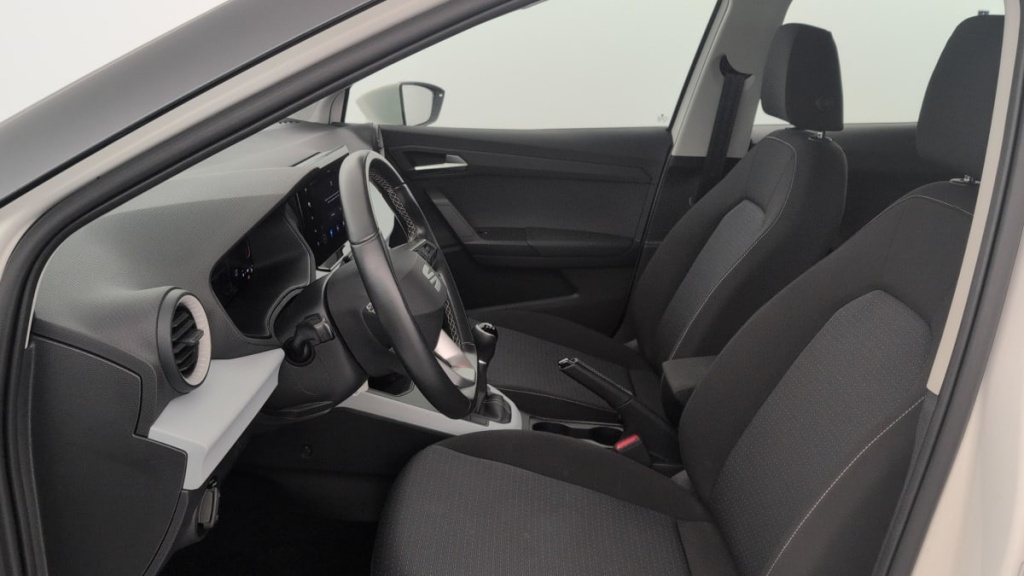 SEAT Arona 1.0 TSI 95 ch Start Stop BVM5 Style Business - ref: 1-394125 - Photo 16
