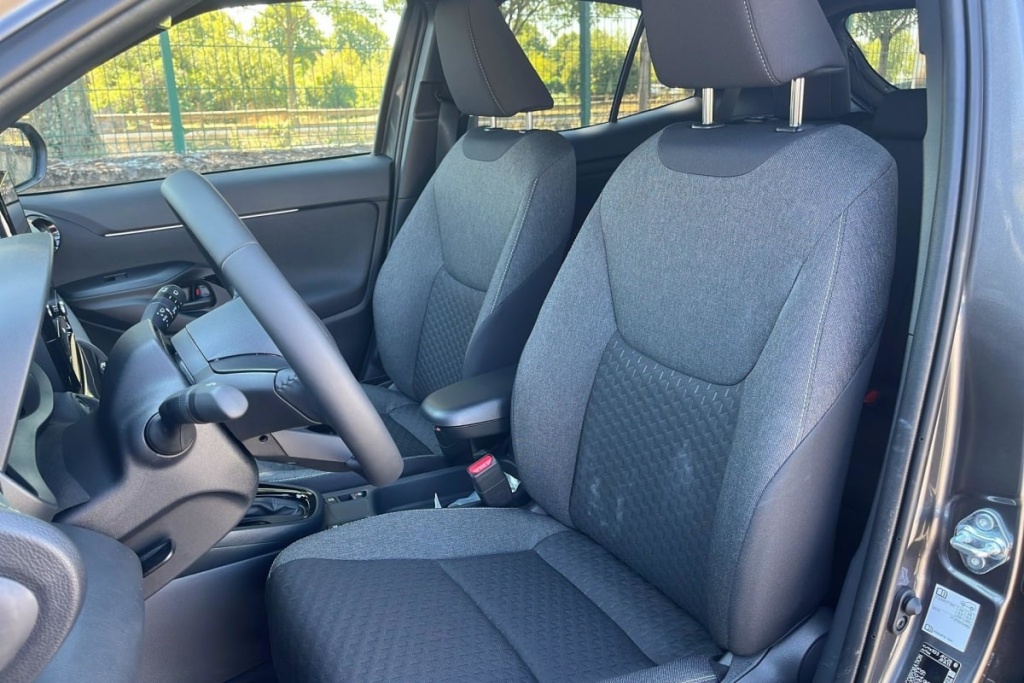 TOYOTA Yaris Cross 130h 2WD Design - ref: 1-394844 - Photo 20