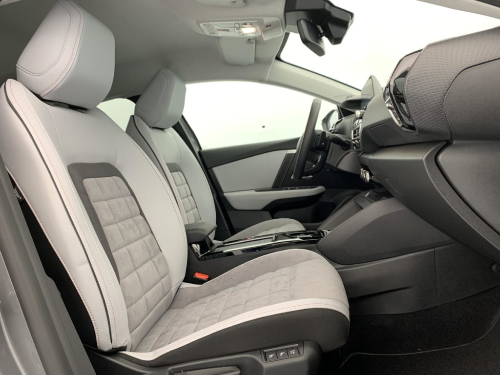 CITROEN C4 PureTech 130 EAT8 Max - ref: 1-395042 - Photo 9