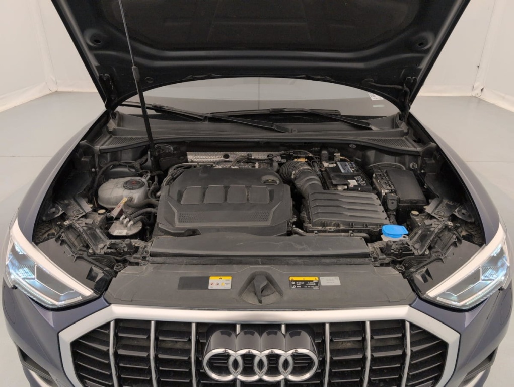AUDI Q3 35 TDI 150 ch S tronic 7 Design - ref: 1-395210 - Photo 18