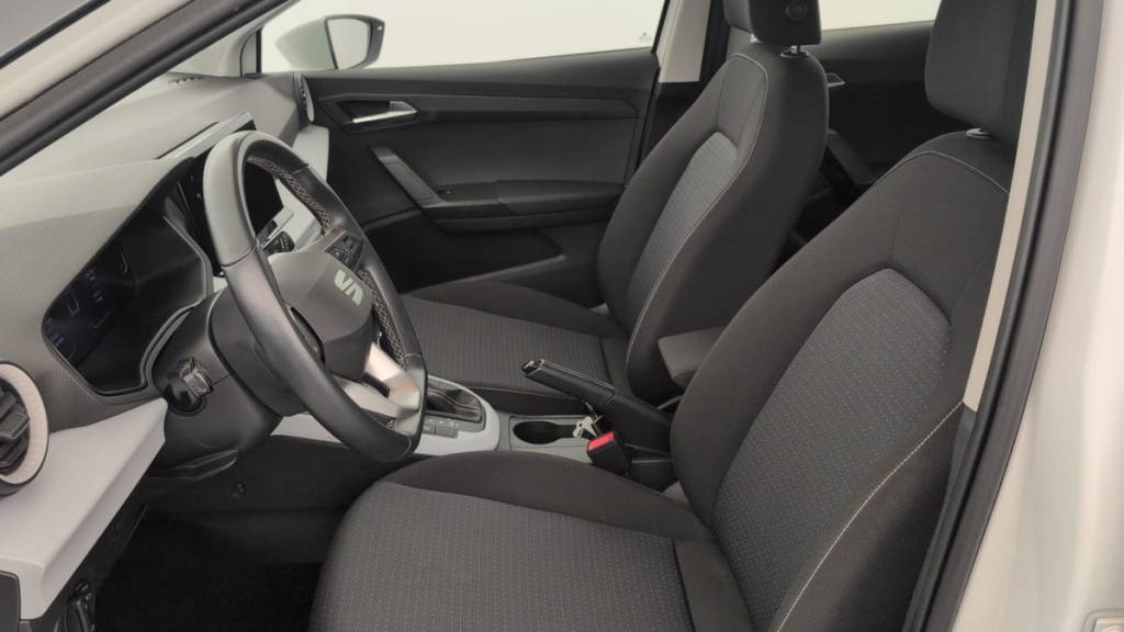SEAT Arona 1.0 TSI 110 ch Start Stop DSG7 Business - ref: 1-395225 - Photo 16
