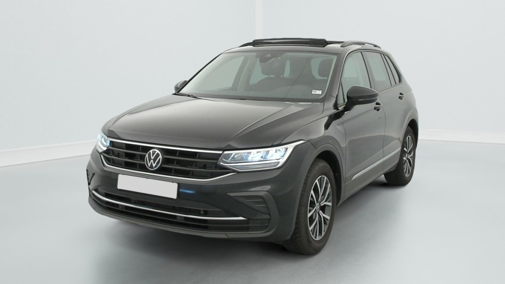 VOLKSWAGEN Tiguan 1.5 TSI 150ch DSG7 Life Plus - ref: 1-396216 - Photo 3