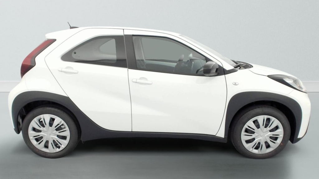 TOYOTA Aygo X 1.0 VVT-i 72 S-CVT Dynamic - ref: 1-396281 - Photo 8
