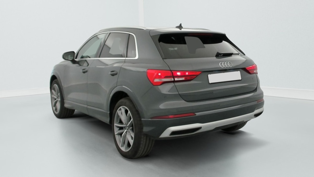 AUDI Q3 35 TDI 150 ch S tronic 7 Design - ref: 1-396318 - Photo 5