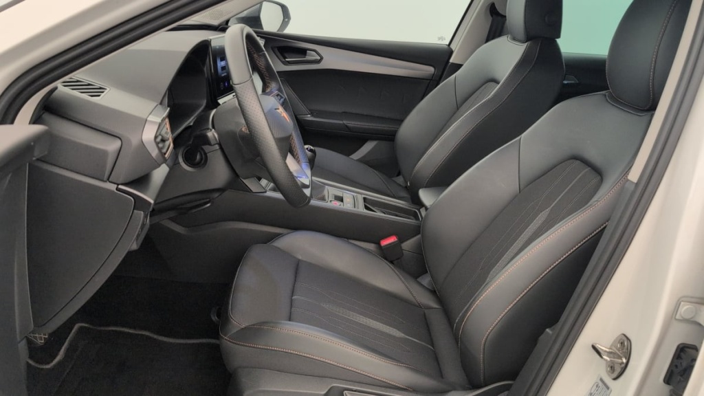 CUPRA Leon 1.5 TSI 150 CH BVM6 V - ref: 1-396444 - Photo 16