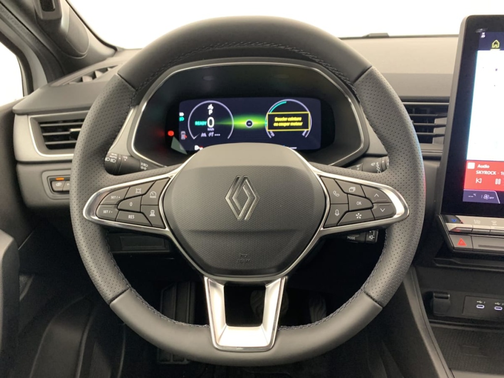 RENAULT Captur E-Tech full hybrid 160 ch Techno - ref: 1-396674 - Photo 14