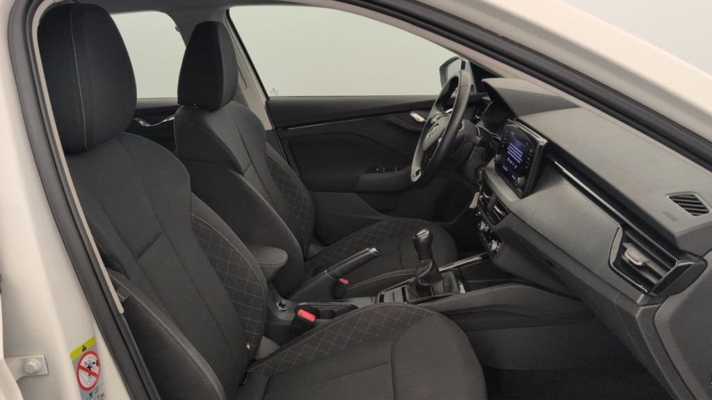 SKODA Scala 1.0 TSI 95 ch BVM5 Ambition - ref: 1-397026 - Photo 9