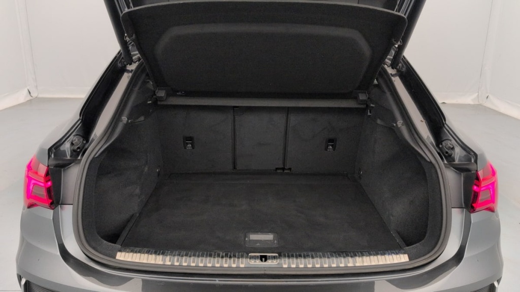 AUDI Q3 Sportback 35 TDI 150 ch S tronic 7 S line - ref: 1-397037 - Photo 11
