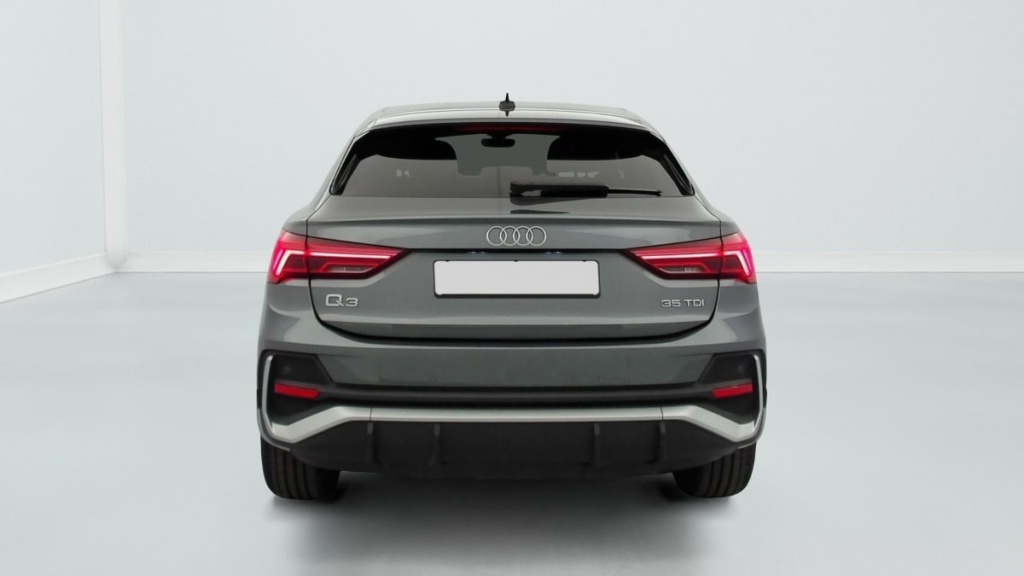 AUDI Q3 Sportback 35 TDI 150 ch S tronic 7 S line - ref: 1-397037 - Photo 6