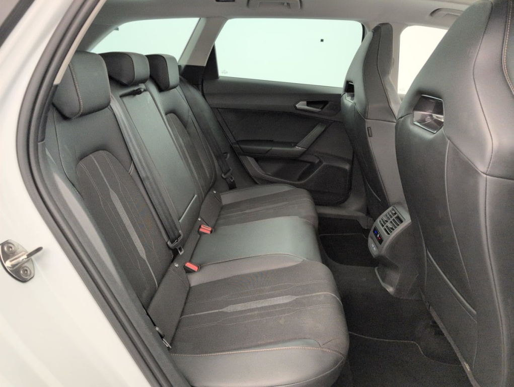 CUPRA Leon Sportstourer 1.5 eTSI 150 ch DSG7 V - ref: 1-397281 - Photo 10