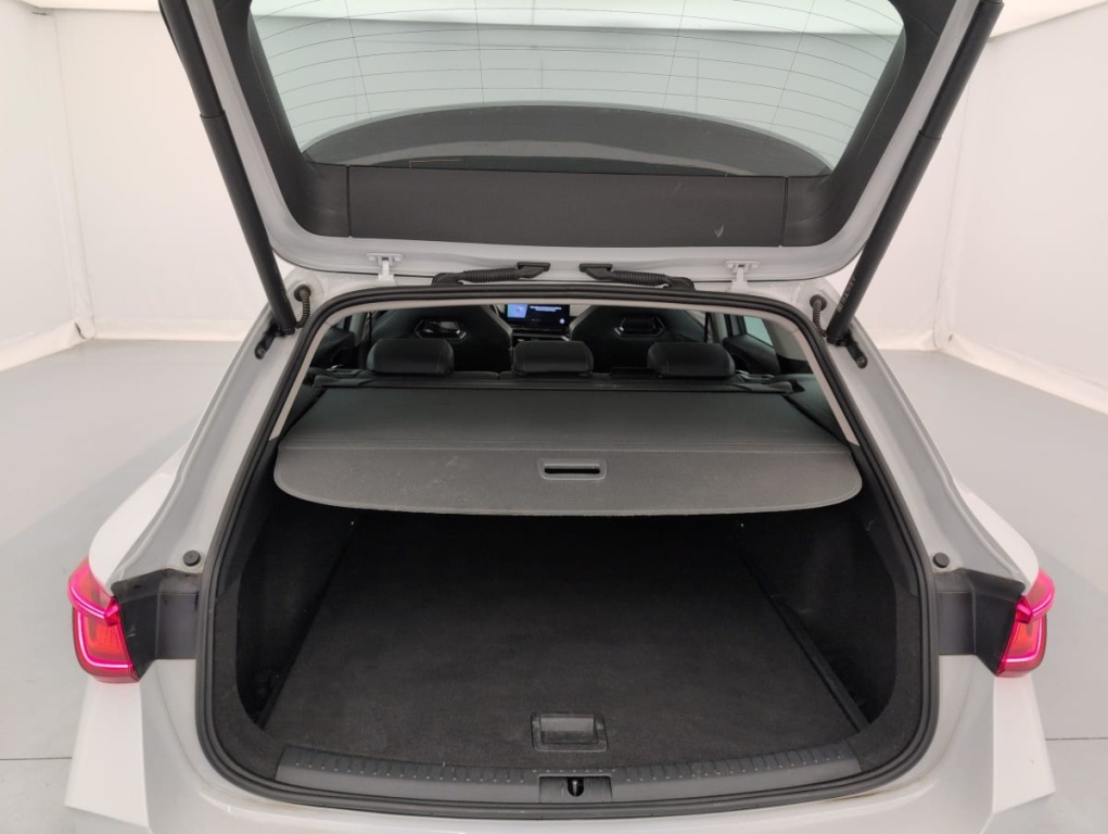 CUPRA Leon Sportstourer 1.5 eTSI 150 ch DSG7 V - ref: 1-397281 - Photo 11