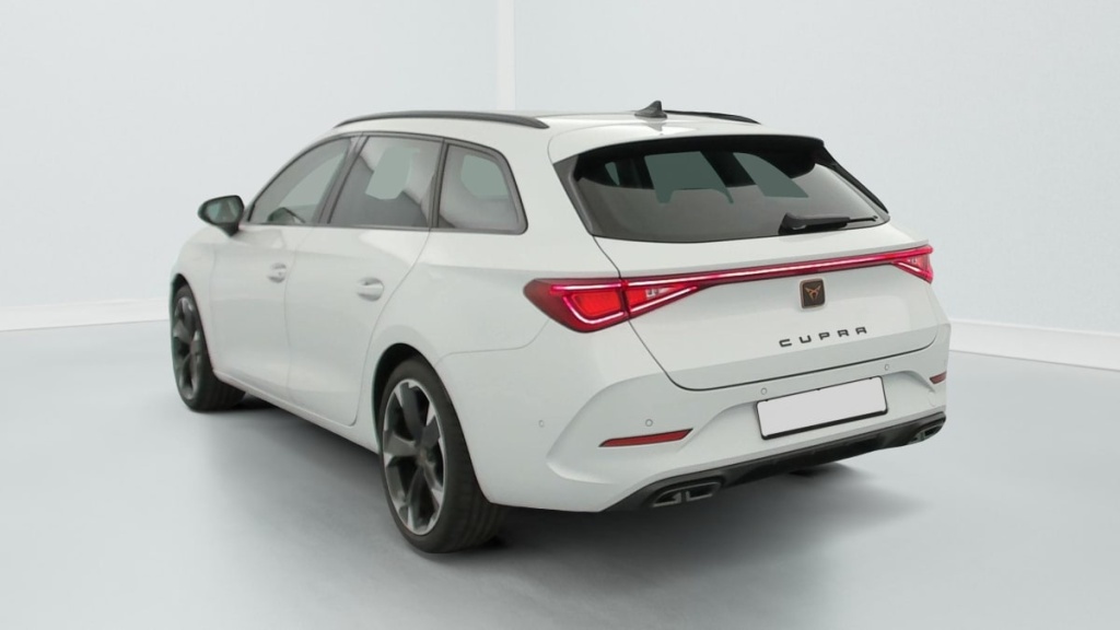 CUPRA Leon Sportstourer 1.5 eTSI 150 ch DSG7 V - ref: 1-397281 - Photo 5