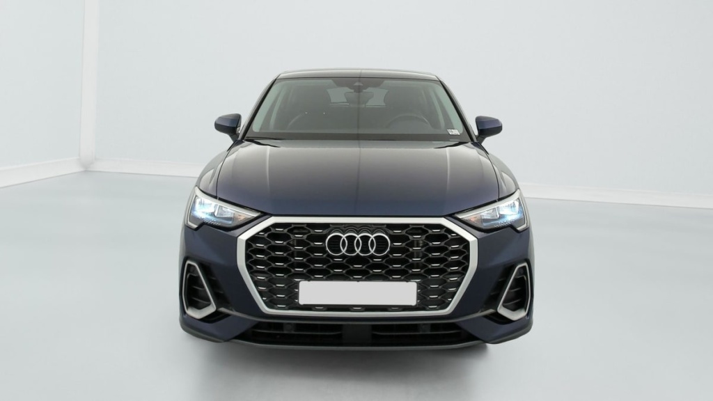 AUDI Q3 Sportback 35 TDI 150 ch S tronic 7 Design - ref: 1-397283 - Photo 2