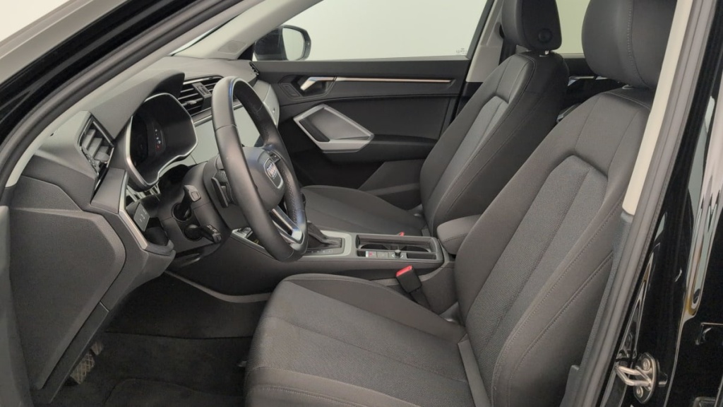 AUDI Q3 Sportback 35 TDI 150 CH S TRONIC 7 BUSINESS LINE - ref: 1-397819 - Photo 16