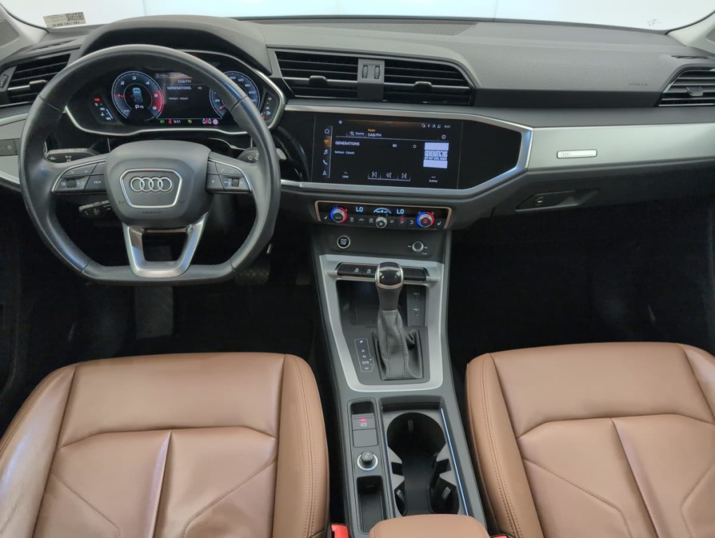 AUDI Q3 35 TDI 150 ch S tronic 7 Design - ref: 1-398070 - Photo 13