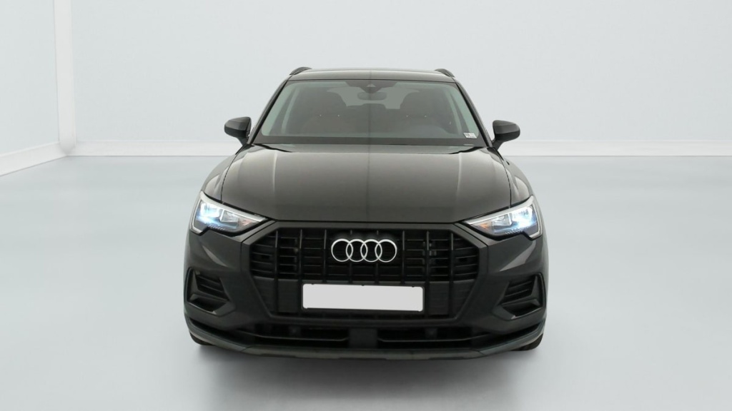 AUDI Q3 35 TDI 150 ch S tronic 7 Design - ref: 1-398070 - Photo 2