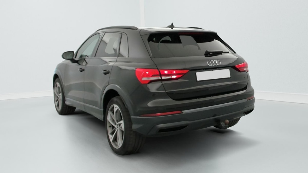 AUDI Q3 35 TDI 150 ch S tronic 7 Design - ref: 1-398070 - Photo 5