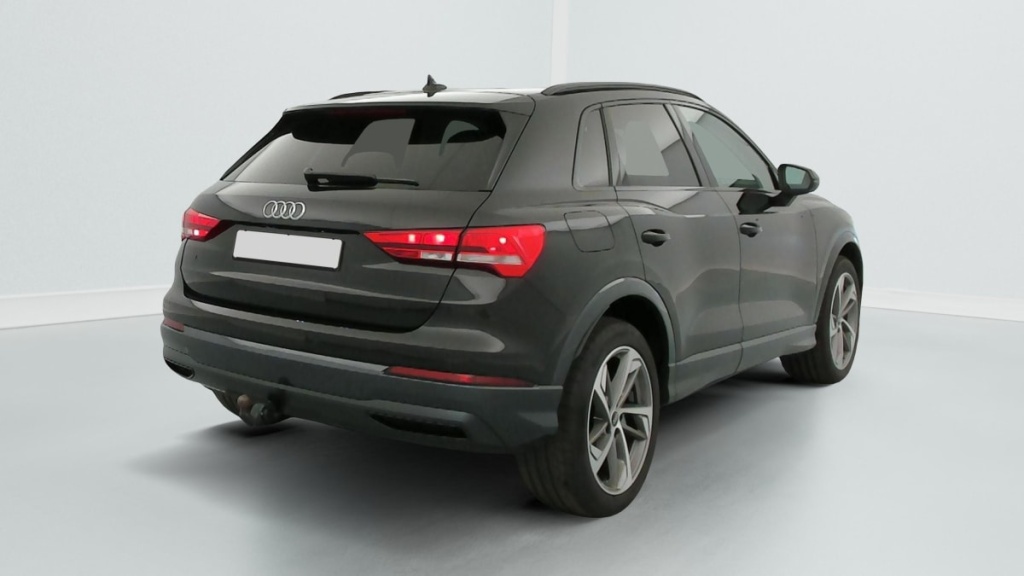 AUDI Q3 35 TDI 150 ch S tronic 7 Design - ref: 1-398070 - Photo 7