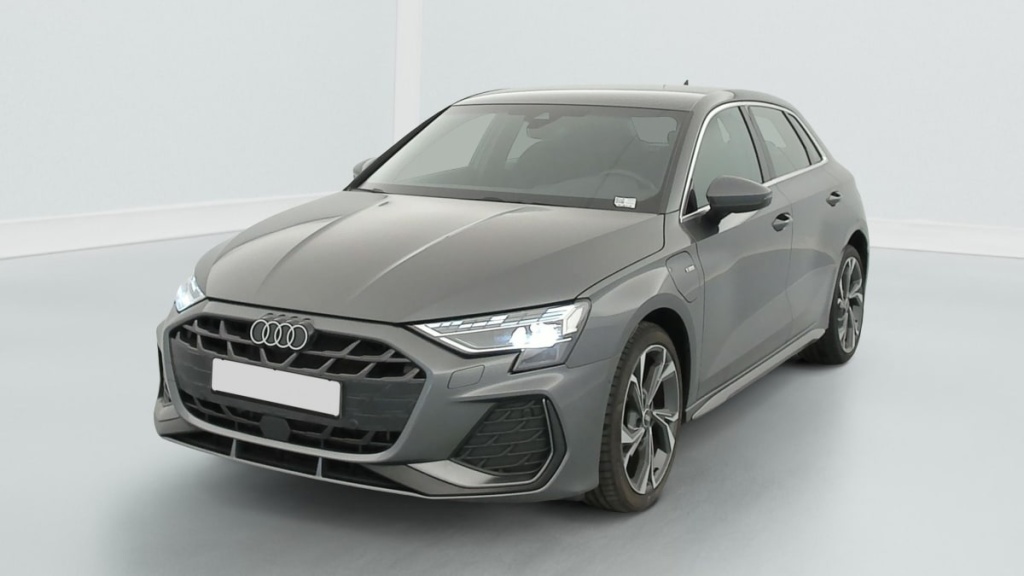 AUDI A3 Sportback TFSI e Hybride rechargeable 204 S tronic 6 S line - ref: 1-398272 - Photo 3