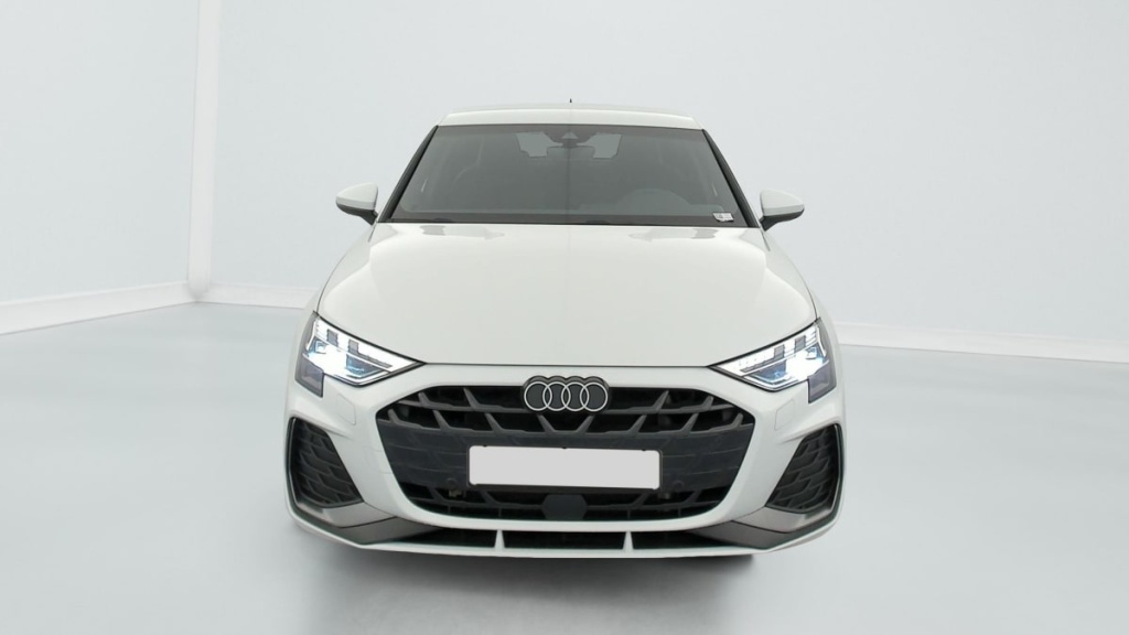 AUDI A3 Sportback TFSI e Hybride rechargeable 204 S tronic 6 S line - ref: 1-398276 - Photo 2