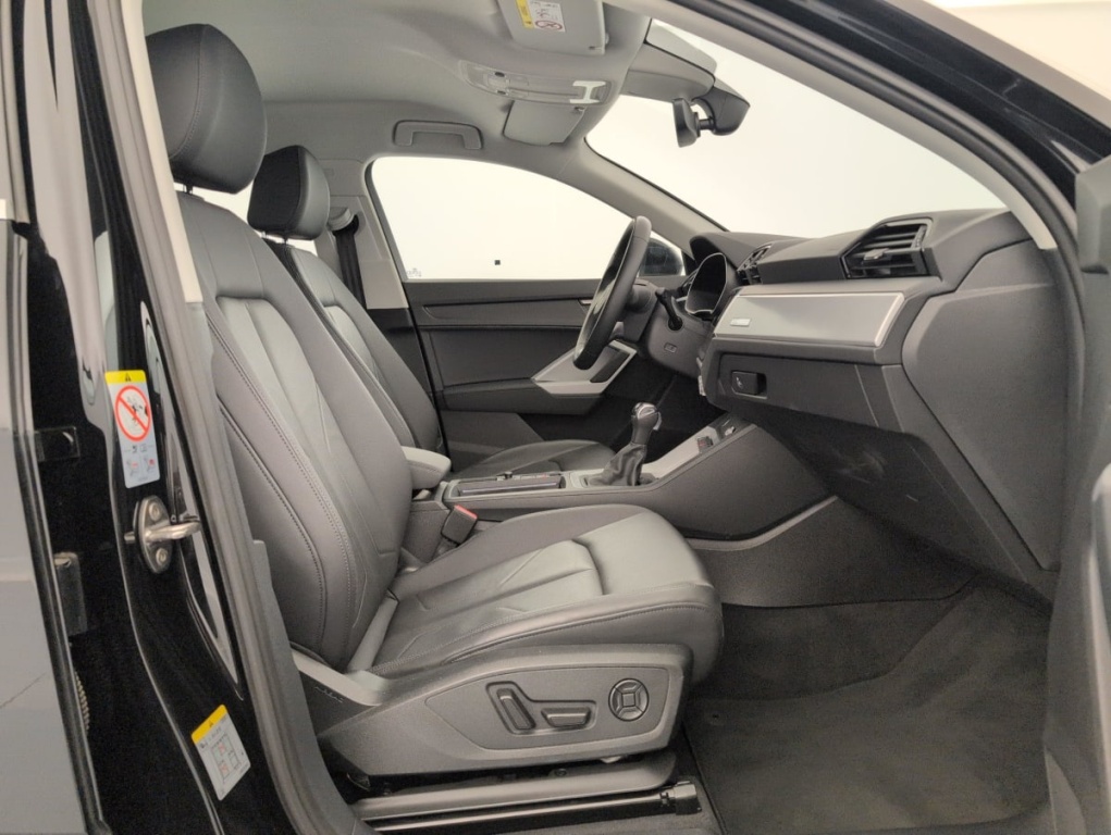 AUDI Q3 Sportback 35 TDI 150 ch S tronic 7 Design - ref: 1-400459 - Photo 9