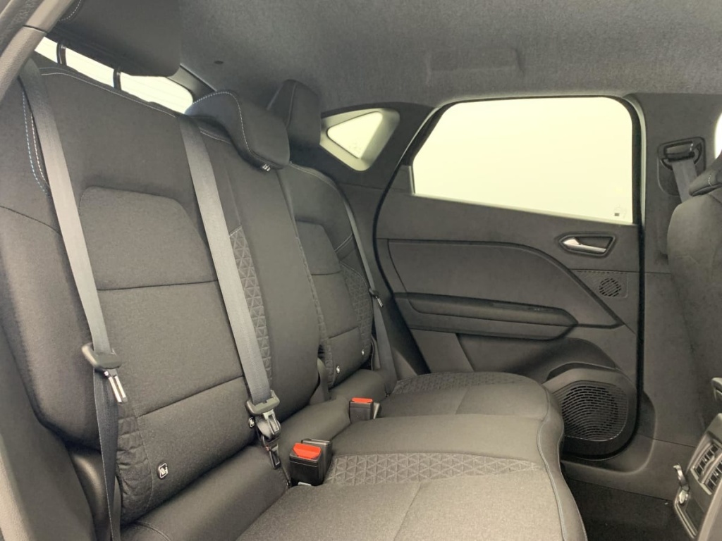 RENAULT Captur E-Tech full hybrid 160 ch Evolution - ref: 1-400712 - Photo 10