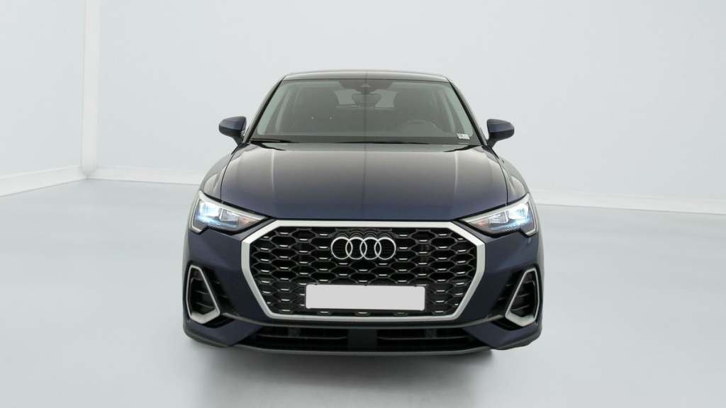 AUDI Q3 Sportback 35 TDI 150 ch S tronic 7 Design - ref: 1-401422 - Photo 2