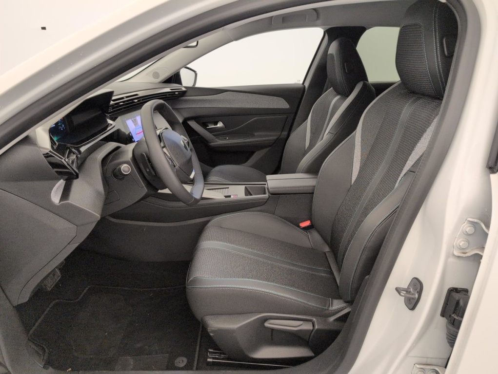 PEUGEOT 308 PHEV 180 e-EAT8 Allure - ref: 1-401669 - Photo 16
