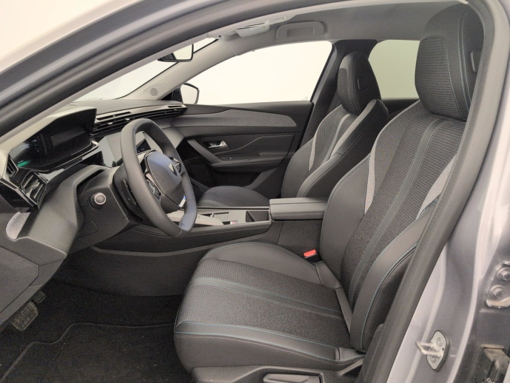 PEUGEOT 308 PHEV 180 e-EAT8 Allure - ref: 1-401670 - Photo 17