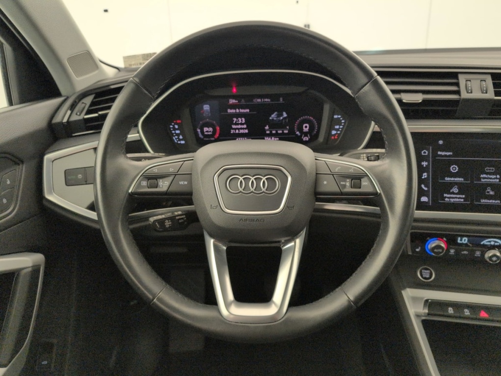 AUDI Q3 35 TDI 150 ch S tronic 7 Design - ref: 1-402662 - Photo 14