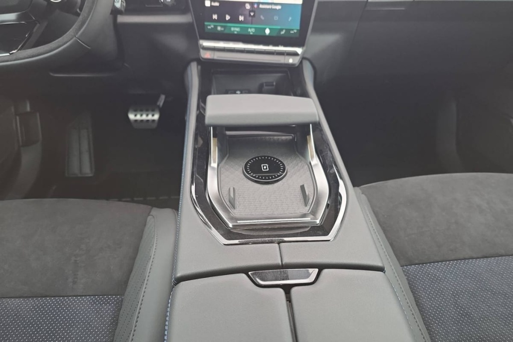 RENAULT Rafale E-Tech full hybrid 200ch esprit Alpine - ref: 1-402701 - Photo 17