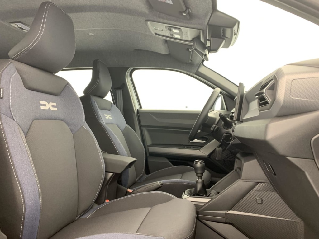 DACIA Duster Mild Hybrid 140 Expression - ref: 1-402927 - Photo 9