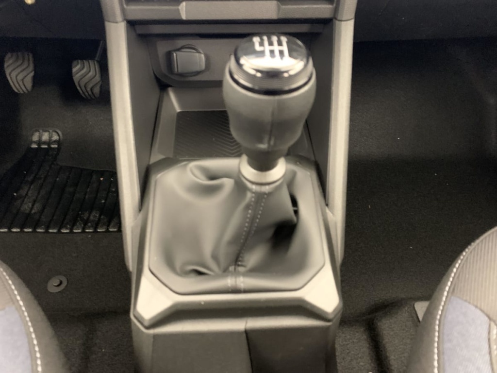DACIA Duster Mild Hybrid 140 Expression - ref: 1-402932 - Photo 16
