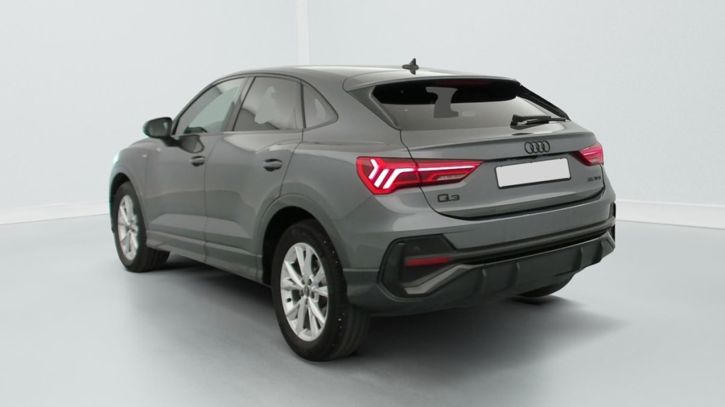 AUDI Q3 Sportback 35 TFSI 150 ch S tronic 7 S line - ref: 1-403237 - Photo 5
