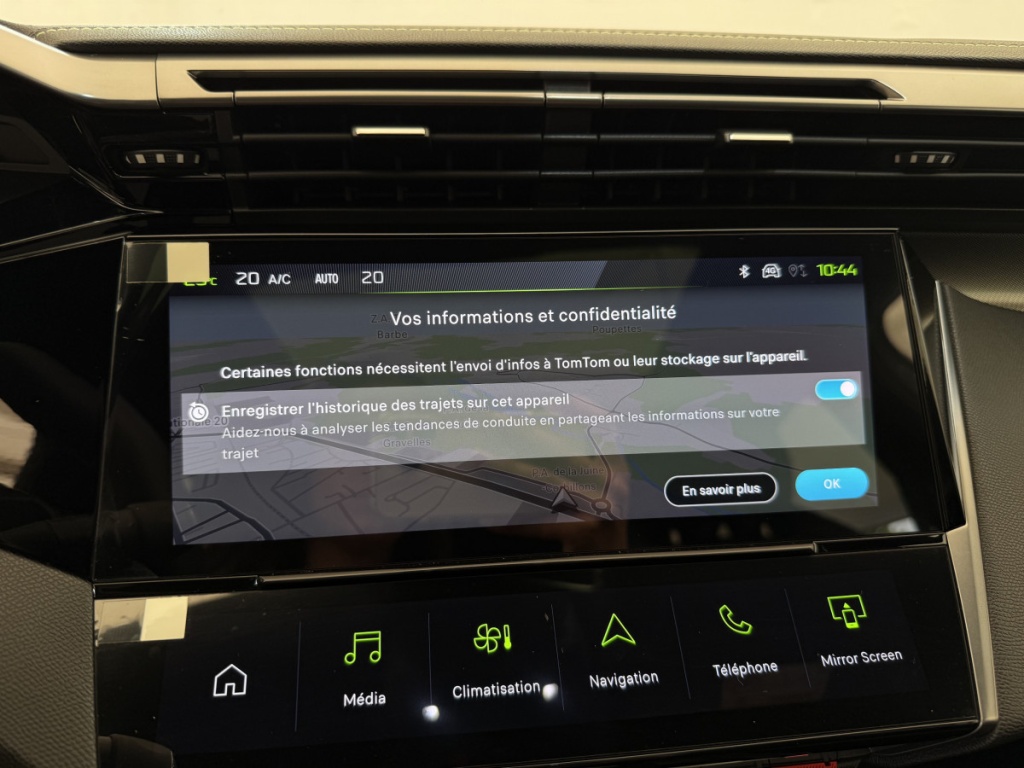 PEUGEOT 308 SW Hybrid 136 e-DCS6 GT - ref: 13-3694777 - Photo 17