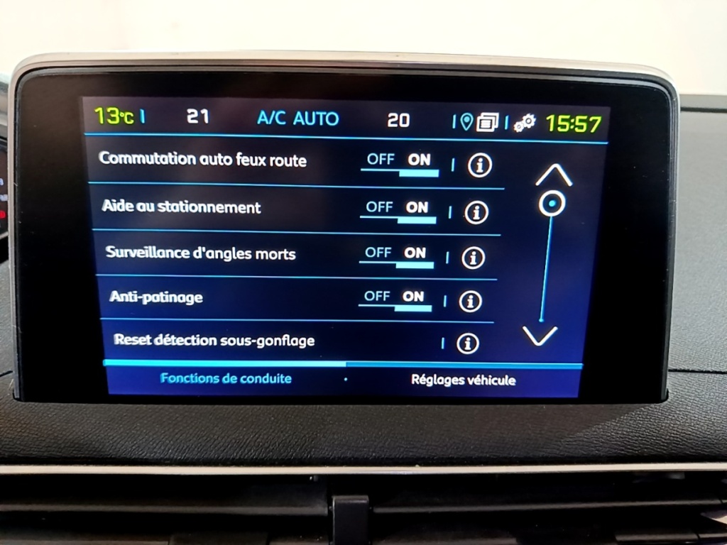 PEUGEOT 3008 1.6 HYBRID 225 E-EAT8 Allure - ref: 13-3787867 - Photo 14