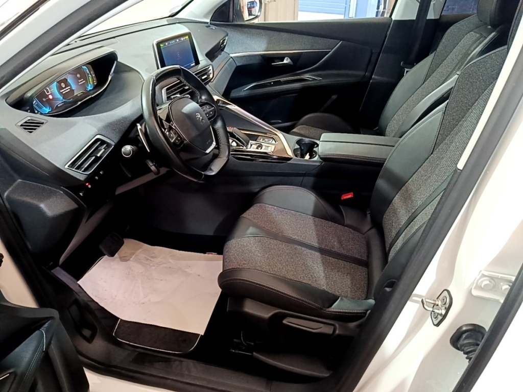 PEUGEOT 3008 1.6 HYBRID 225 E-EAT8 Allure - ref: 13-3787867 - Photo 9