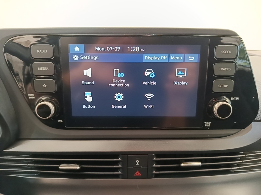 HYUNDAI Bayon 1.0 T-GDI 100 DCT- 7 HYB 48V INTUITIVE - ref: 13-4187741 - Photo 13