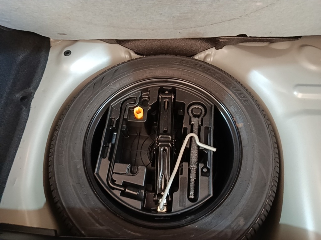 PEUGEOT 208 Puretech 82 ALLURE - ref: 13-4187758 - Photo 19