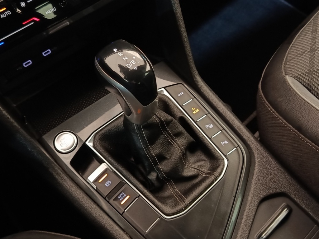 VOLKSWAGEN Tiguan 1.4 eHybrid 245 DSG6 R-Line - ref: 13-4199560 - Photo 9