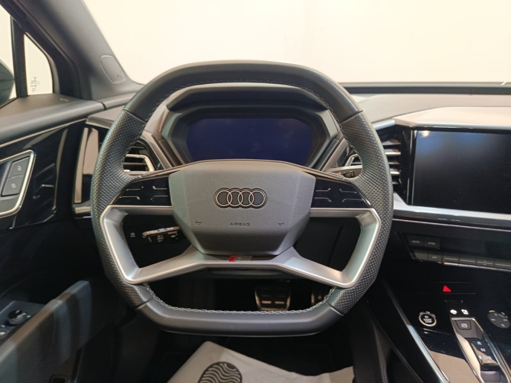 AUDI Q4 E-Tron Sportback Electrique 45 quattro 82 kWh S Line - ref: 13-4215391 - Photo 19